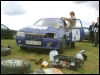 Võistlejate Marko Kruusi ja Alex Raadiku Opel Kadett hooldusalas. (06.06.2004) Rando Aav