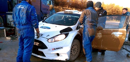 Ott Tänak WRC-autot testimas. Foto: DMACK Tyres